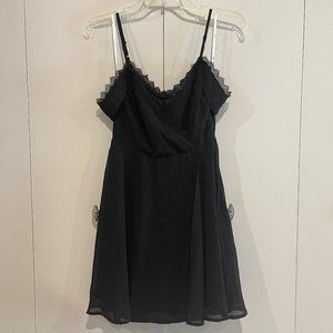 Women's Size XS Lulu's Dress